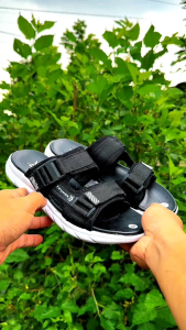 Sandal Pria dewasa baru 2025