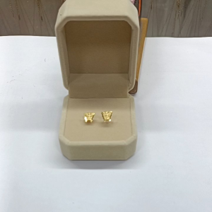 Gold Stud Earrings: Simple & Elegant Jewelry for Women