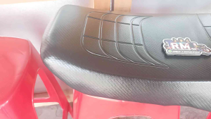 Jok Prahu RX Spesial Pres Karbon: Desain Ergonomis & Berkualitas Tinggi