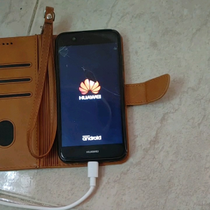 [preloved not working phone] Huawei Nova 2 4/64gb