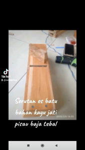 Serutan Es Batu: Alat Serut Es yang Praktis dan Berkualitas