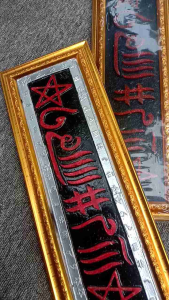 Kaligrafi Khotam Sulaiman: Penghias Ruangan Elegan