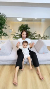 Funzy Play Sofa Corduroy ลูกฟูก: โซฟาปรับเปลี่ยนรูปแบบได้ สำหรับเด็ก ** มี 5 สี **