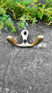 Kapstok Kuningan Antik Gantungan Baju Motif Cabang 2 Polos 1 Pcs