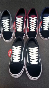 Sepatu Vans Old School Terlaris: Sepatu Kasual Pria & Wanita Ukuran 36-44