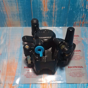 Kaliper caliper pala babi vario cakram rem depan beat fi beat karbu scoopy spacy beat street