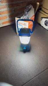 ตะเกียงโคมไฟโซล่าเซลล์ หรือชาร์จไฟได้ YG-5717 - ชาร์จไฟแสงอาทิตย์, LEDSMD, ความสว่างปรับได้, ใช้งานง่าย, คุณภาพดี