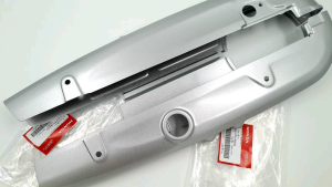 Chain Cover UPPER / UNDER (SOLD PER PIECE) genuine Honda wave 125 S R wave 125i Original parts