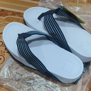 รองเท้า FitFlop แบบหนีบพื้นนิ่มใส่ไม่เสร็จเท้าสินค้าตรงปก 100%