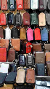 Gantungan Kunci Remote Keyless Mobil Toyota Kulit Asli Dobel Karet - Dompet STNK