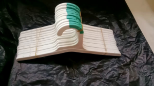 Gantungan Hanger Praktis & Fleksibel: Anak Ukuran 25cm & 30cm (Lusinan)