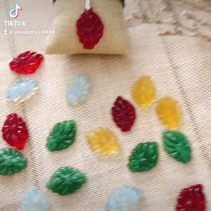 Mặt Hồ Ly Chúa 9 Đuôi - Tặng Kèm Móc Kẹp Dây Da Và Hộp Đựng