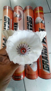 KOK BULUTANGKIS KOK BADMINTON SHUTTLECOCK GRAND PRIX MERAH 1 TABUNG 12 PCS