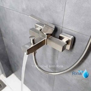 Bộ Vòi Củ Sen Tắm Nóng Lạnh Inox Sus 304 cao cấp RINA RN3011 Và Bộ Tay Sen Tắm Inox 304