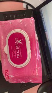 Khăn Ướt Bless You Love Không Mùi Gói 100 tờ