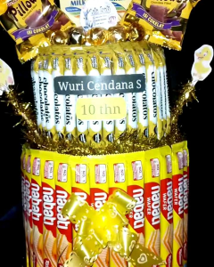 Tower snack coklat/ Tower snack chocolatos/buket snack/ hadiah ulang tahun/ kado spesial