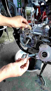 PLASTIC RACING CAMSHAFT HYBRID (SILENT TYPE)