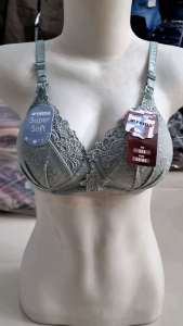 BH BRA IMPORT FEMA TANPA KAWAT KAIT 3 CUP B BAHAN EMBOSE RENDA HALUS MELAR PAKAI BUSA MELAR ELASTIS ADEM LEMBUT CEWEK WANITA PEREMPUAN MURAH PREMIUM