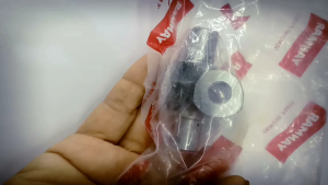 อะไหล่แท้ yanmar กระเดื่องวาล์ว แท่นกระเดื่อง Yanmar TF75 TF85 ยันม่าร์ แท้ 100% เจ้าโลก เจ้าพลัง ฐานะกระเดื่อง แท่นกระเดื่อง