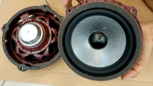 MẪU LOA CÁNH THÁO XE KIA Carnival CỦ TỪ NEO TRẮNG THẾ HỆ MỚI DÀNH CHO ANH EM ĐỘ CHẾ ÂM THANH NHA~( GIÁ 1 CÁI)