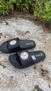 Sandal Slop Pria Wanita vans-Import-Hitam putih SANDAL SELOP PRIA DEWASA / SANDAL CASUAL PRIA DEWASA /SANDAL IMPORT /SANDAL SLIP ON /SANDAL KEKINIAN /SANDAL TRENDY ANAK /SEVEN STAR /SANDAL KARET /SANDAL JEPIT / SANDAL HIGH QUALITY MOTIF TERBARU / SANDAL