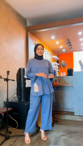 ZIELLA ONESET / SETELAN KAOS WANITA ( GAMBAR RANDOM ) SABLON COMBAD PREMIUM - SETELAN VIRAL KEKINIAN TERLARIS XL-XXL