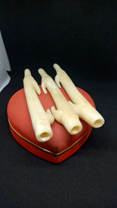 Dekorasi Interior Alami: Pipa Tulang Kerbau Ukir Bambu