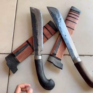 Golok Baja Asli Banten Siap Pakai: Keunggulan & Perlindungan