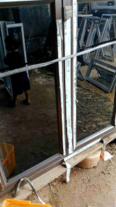 Kusen Jendela Alumunium Ornamen 3\\\" Ukuran Custom Fast Respon