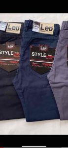 LED กางเกงยีนส์ขากระบอกผู้ชาย สมบูรณ์ สวยงาม มีซิป ผ้ายืด น้ำที่ปลอดภัย กางเกง LED ยีนส์ ทรงไปในรูปร่างสวยงาม