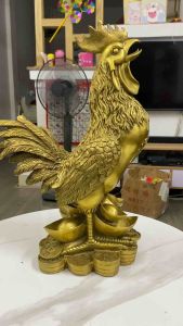 Tượng Gà Trống Chữ Phúc Đứng Bệ Vàng Bằng Đồng Cao 48cm Ngang 25cm ( đường kính 35cm) Nặng 7kg Hàng Đẹp