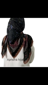 Kerudung Segi Empat Voal Laser Cut Premium Quality