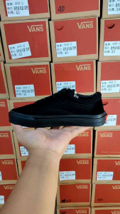 SEPATU VANS OLD SKOOL FULL BLACK PREMIUM QUALITY IMPOR - SEPATU VANS OLD SKOOL HITAM PUTIH PREMIUM - SEPATU SEKOLAH - SEPATU KERJA - SEPATU CASUAL - SEPATU FORMAL