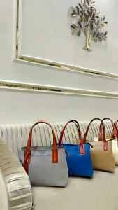 Tas selempang wanita kulit papirut garut model Totebag size L