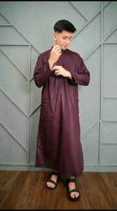 Desain Kurta Pria: Tips Memilih Gamis Pria Muslim