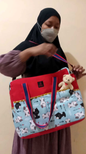 TAS BAYI BESAR/TAS PERLENGKAPAN BAYI UKURAN JUMBO {KUCINGSERI 001}