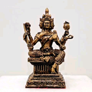 พระพรหม 4 หน้า  องค์ท้าวมหาพรหมเนื้อมวลสารเเร่เหล็กน้ำพี้ ฐานกว้าง 3.5 นิ้ว สูง 7.5 นิ้ว จากบ่อเหล็กน้ำพี้ จ.อุตรดิตถ์