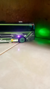 Miniatur Bus Plastik QQ Trans NABILLA Bisa Basuri