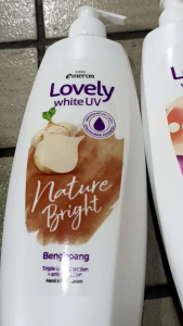 ( 1 karton isi 12 ) Emeron lovely white uv Hand& bodi lotion