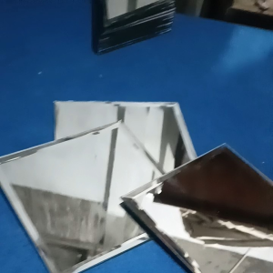 Cermin Bevel 3 Mili: Pilihan Dekorasi Dinding yang Cantik