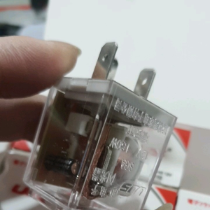 rơ le nháy rơ le xi nhan 3 chân 12v 24v tàu đẹp đa năng cho các xe