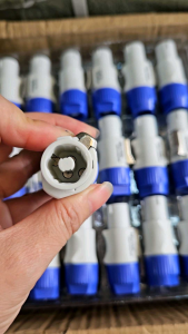 -Jack loa sân khấu neutrik (hàng  loại  1)đơn  giá :10 cái