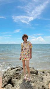 Chita-Nadine floral print shirt เสื้อเชิ้ตดีเทลถ่วงหลัง