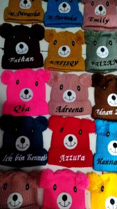 Kupluk Bayi Karakter Bear: Desain Lucu dan Nyaman