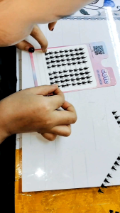 Lông mi tách sợi mua 1 hộp tặng 1 chai keo 4gmi cụm lông mi giả lông mi chùm lông mi tai thỏ lông mi yêu tinh dụng cụ nối mi