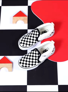 sepatu sneaker sneakers flat tanpa tali anak cowok laki laki umur 3 4 5 6 7 8 9 10 tahun slip on tanpa tali / sepatu vanses anak laki laki cowok motif catur slip on tanpa tali warna hitam putih biral terbaru / sepatu anak sekolah laki laki dan perempuan