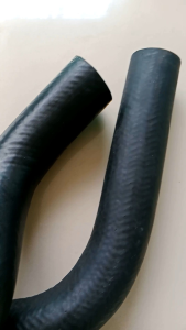 SELANG RADIATOR SUZUKI APV BELAKANG ATAS BAWAH