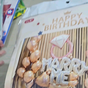 1 set Paket dekorasi Marry Me cocok untuk dekorasi lamar