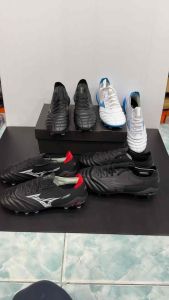 รองเท้ากีฬารองเท้าฟุตบอล Mizuno Japan หนังวัวสินค้ามีพร้อมกล่อง