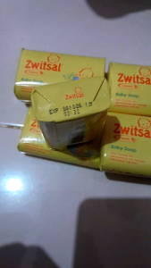 Zwitsal baby soap classic 70 gr sabun bayi